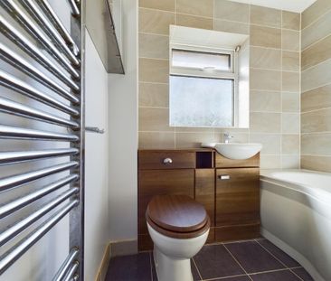 3 bedroom terraced house to rent - Photo 6