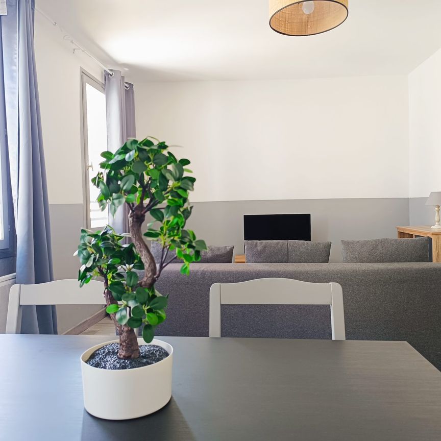 Location Appartement 2 pièces 39m² NARBONNE 11100 - Photo 1