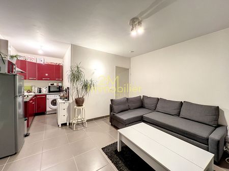 Location Appartement 1 pièce 26m² - Photo 2