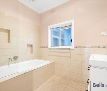 Spacious Family Home with Studio and Outdoor Entertaining Area! - Photo 3