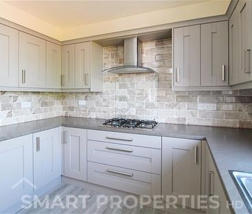 Nabcroft Lane, Huddersfield - Photo 3