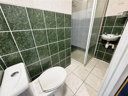 1 bedroom property to rent - Photo 3