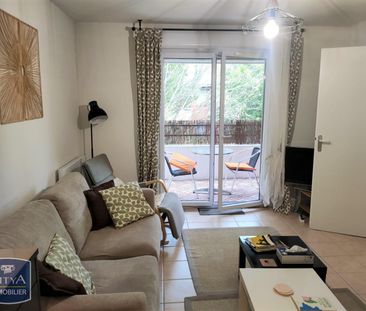 Location Appartement 2 pièces 37m² CASTELSARRASIN 82100 - Photo 3