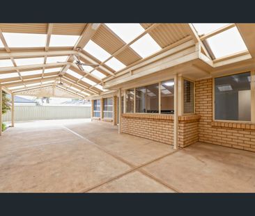 18 Eton Drive, Andrews Farm, SA 5114 - Photo 6