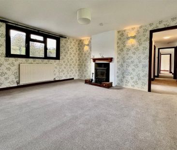 Edgcott Road, Minehead - Photo 2