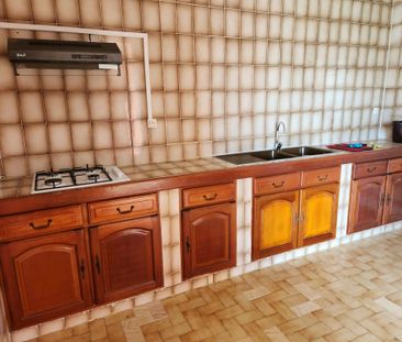 Location Maison 5 pièces 100m² GOYAVE 97128 - Photo 2