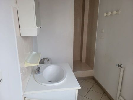 Studio Meublé proche IUT et Gare - Photo 5