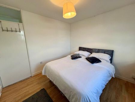 Fairwater Road, Cardiff, Llandaff - Photo 5