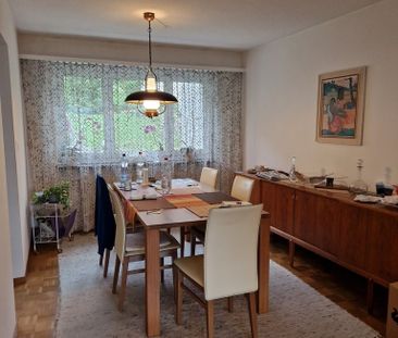 4.5 Zimmer-Wohnung in ruhiger Wohnlage mit Aussicht - Photo 3