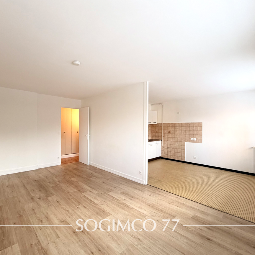 Location Appartement 1 pièce 40m² CHELLES 77500 - Photo 1