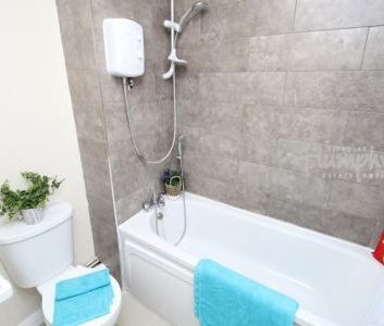 Bodmin Grove, B7 - 8-8 Viewings - Photo 4