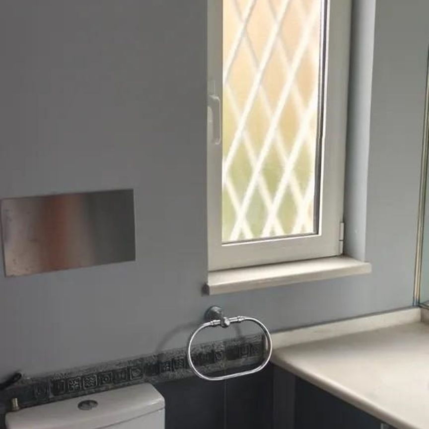 Ενοικίαση κατοικίας, 92 τ.μ., Γλυφάδα, 2.000 € - Photo 1