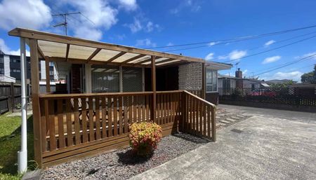 Great Location - Photo 4