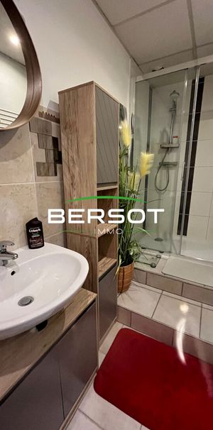 Grand studio meublé - Photo 1