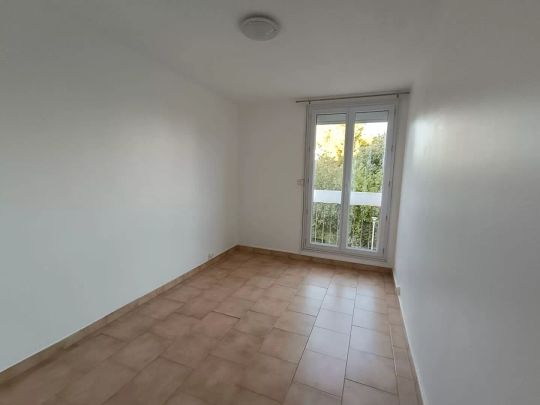 Appartement Marignane 4 pièce(s) 73.30 m2 - Photo 1