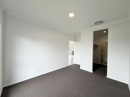 New Build Duplex with Private Street Access - Photo 5