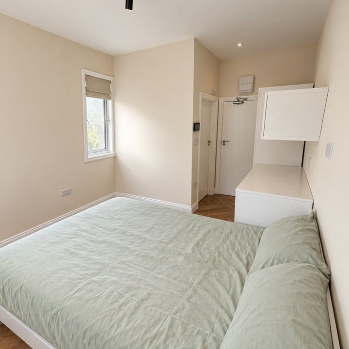 Studio Flat, London, W3 - Photo 1