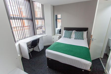 5 bedroom terraced house to rent - Photo 3