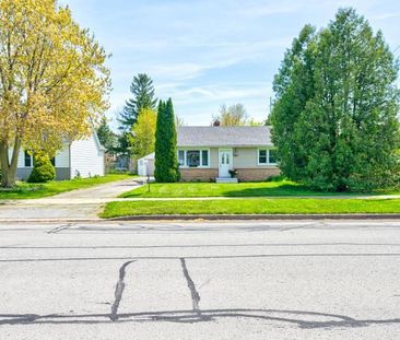 For Lease - 7684 Badger Road, Niagara Falls, Ontario - Photo 4