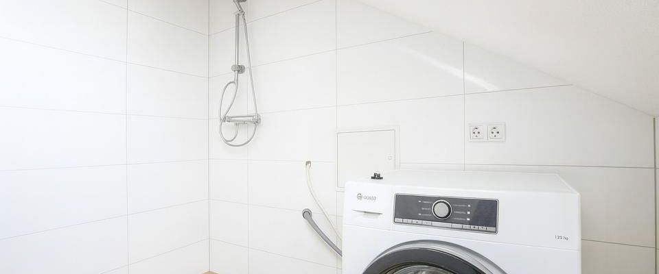 Zwei Zimmer, ein Balkon, viel Licht – dein neuer Start über Göppingen - Foto 1