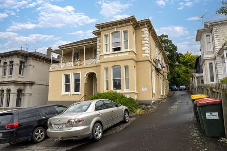 Room 10/8 Pitt Street, Dunedin North, Dunedin City - Photo 2