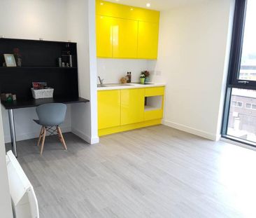Studio to rent - Photo 5