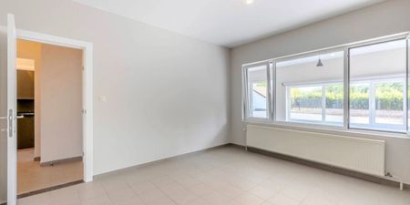 Villa te huur in Noorderwijk voor € 1.600 met 4 slaapkamers - Photo 3