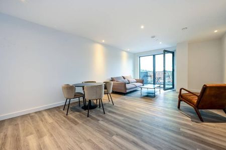 2 bedroom flat to rent - Photo 4