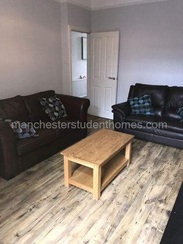 Monica Grove, Manchester, M19 2BW - Photo 2