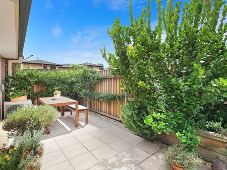 2/6 Marou Place, Ngunnawal ACT 2913 - House For Rent | Domain - Photo 4