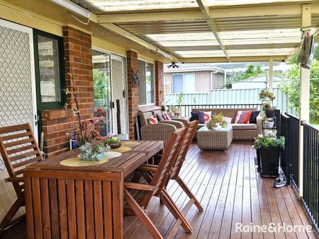 8 Adrian Street, Macquarie Fields, NSW 2564 - Photo 4