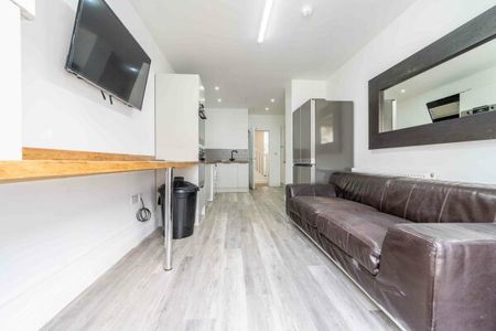 3 Milton Street - Photo 2