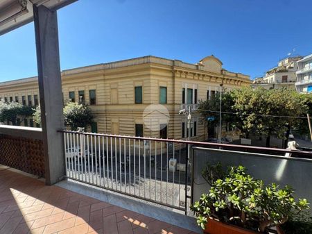 Quadrilocale via Nocera 136, Centro, Castellammare di Stabia - Photo 4