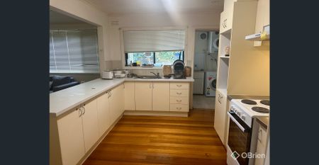 ROOMING HOUSE ACCOMMODATION - Photo 4