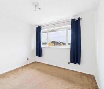 3 bedroom detached house to rent - Photo 4