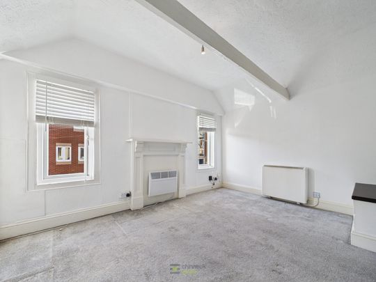 Adair Road, Southsea, PO4 - Photo 1