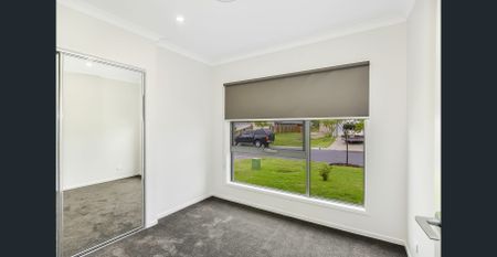 Luxurious Family Living in Pallara - Photo 4