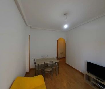 Piso de alquiler en Plaza de Arteijo, Pilar - Photo 5