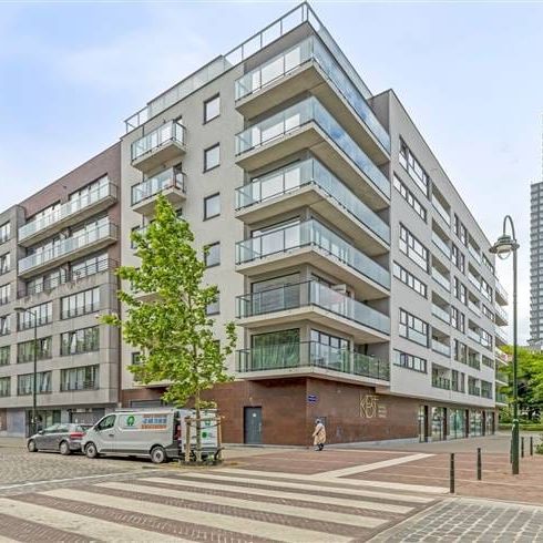 Appartement te huur - Photo 1