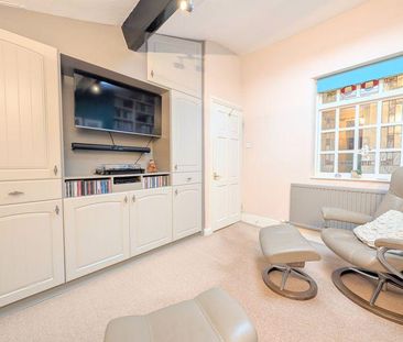 2 bedroom property to rent - Photo 2