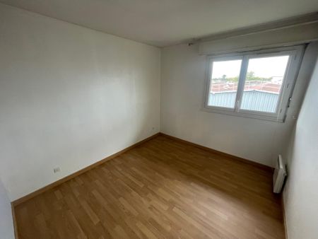 LOCATION APPARTEMENT T3 BIS AVEC TERRASSE TARBES OUEST - Photo 5