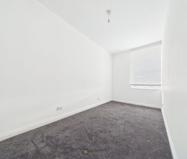 London Road, Portsmouth, PO2 - Photo 6