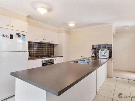 Stunning Home in Pimpama! - Photo 2