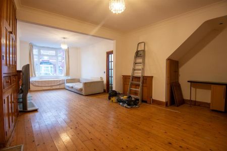 3 bedroom terraced house to rent - Photo 2