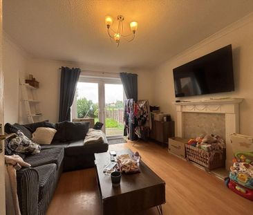 2 bedroom semi-detached house to rent - Photo 2