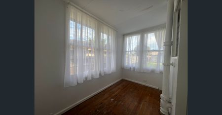 For Lease - Photo 2