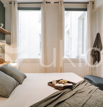 Appartement • Les Halles - Photo 2