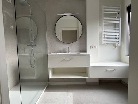 Appartement te huur - Foto 5