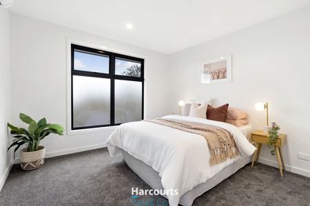 Modern 2-Bedroom Home in Reservoir VIC - Photo 5