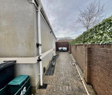 Moravian Road, Kingswood - Photo 6